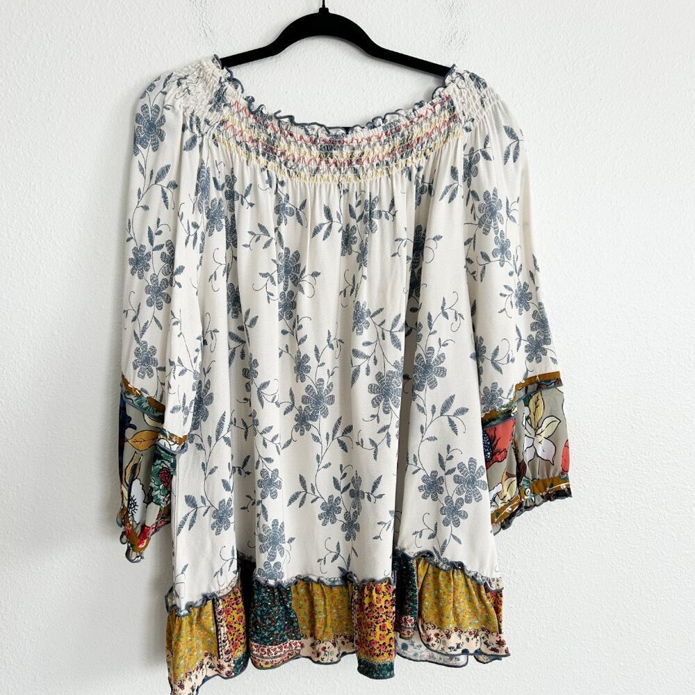 John Mark Shirt White Floral Peasant Top Tunic Ruffle Hem 3/4 Sleeves - Picture 5 of 9
